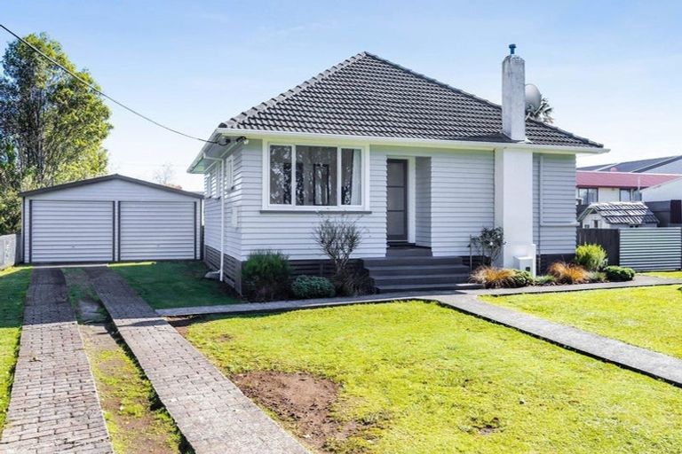 Photo of property in 46 Standish Street, Inglewood, 4330