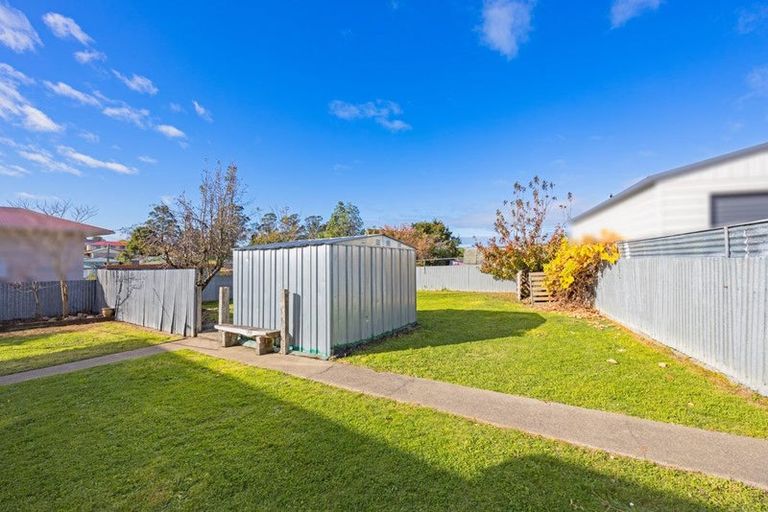 Photo of property in 43 Stuart Street, Holmes Hill, Oamaru, 9401