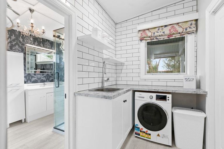 Photo of property in 3 Adolphus Street, Norsewood, 4974