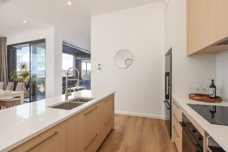 Photo of property in 7/14 Tamariki Avenue, Orewa, 0931