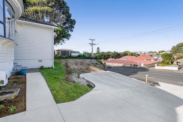 Photo of property in 452 Saint Aubyn Street, Moturoa, New Plymouth, 4310