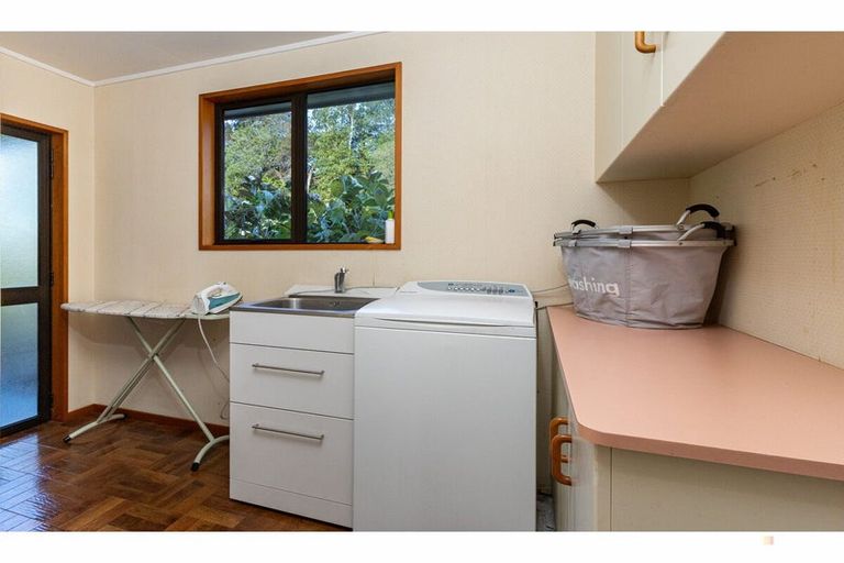 Photo of property in 201 Point Bush Road, Waimate, 7979