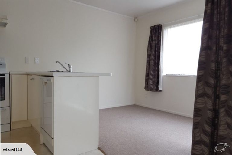 Photo of property in 5/36a James Laurie Street, Henderson, Auckland, 0612