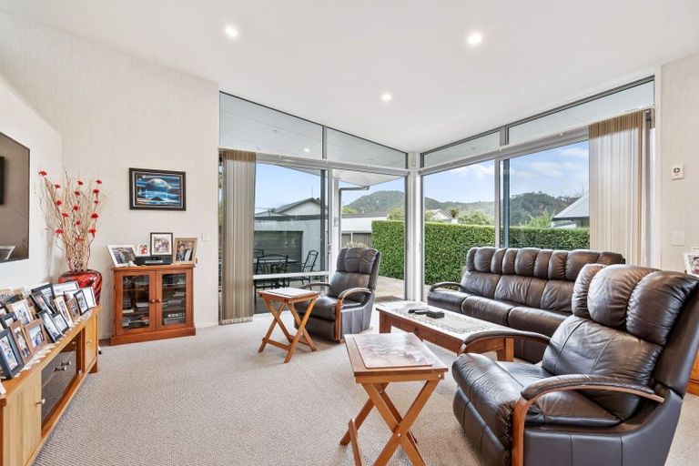 Photo of property in 1 Seaview Road, Whangarei, 0110