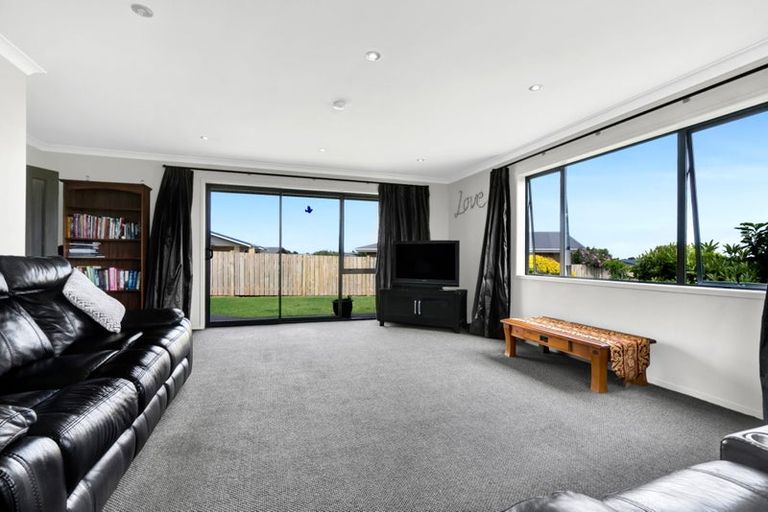 Photo of property in 50b Penrod Drive, Bell Block, New Plymouth, 4312