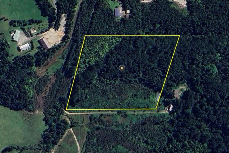 Photo of property in 70 Sunset Heights Road, Karamea, 7893