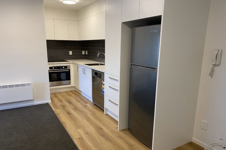 Photo of property in Amuri Park Apartments, 22/280 Bealey Avenue, Christchurch Central, Christchurch, 8013
