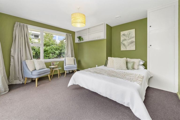 Photo of property in 17 Braithwaite Street, Ilam, Christchurch, 8041