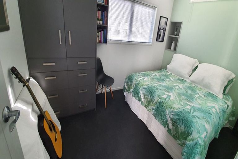 Photo of property in 964 Whangaparaoa Road, Manly, Whangaparaoa, 0930