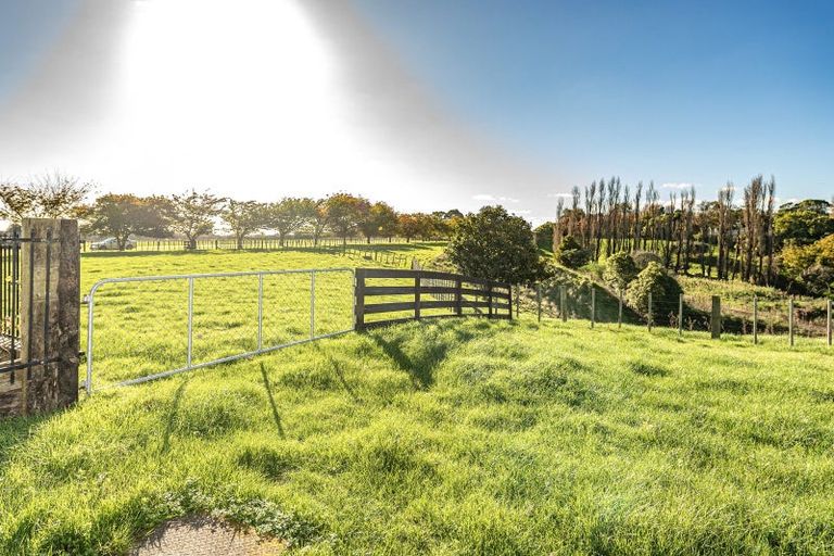 Photo of property in 174 Blueskin Road, Brunswick, Whanganui, 4571