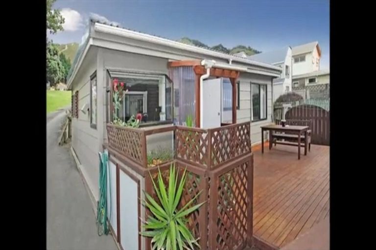Photo of property in 56b Happy Valley Road, Owhiro Bay, Wellington, 6023