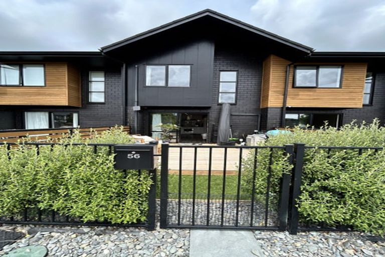 Photo of property in 56 Papatupu Way, Kumeu, 0810