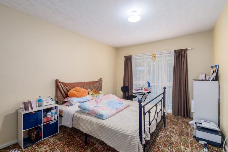 Photo of property in 135a Totara Street, Riccarton, Christchurch, 8041