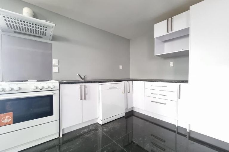 Photo of property in 22 Tamar Street, Island Bay, Wellington, 6023