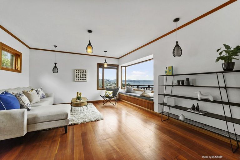 Photo of property in 75 Seatoun Heights Road, Seatoun, Wellington, 6022