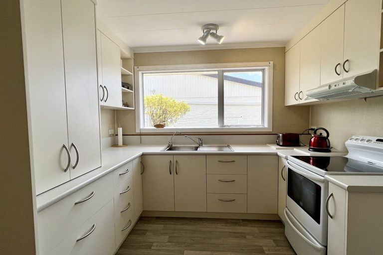 Photo of property in 2/307 Yarrow Street, Richmond, Invercargill, 9810