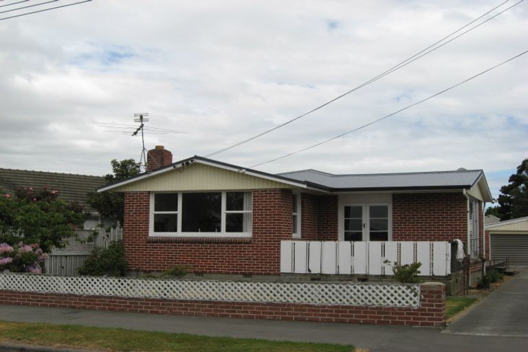 Photo of property in 69 Teesdale Street, Burnside, Christchurch, 8053
