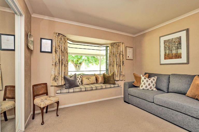 Photo of property in 24 Brompton Drive, Taradale, Napier, 4112