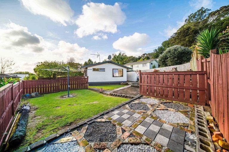Photo of property in 10 Chrisarda Place, Red Hill, Papakura, 2110