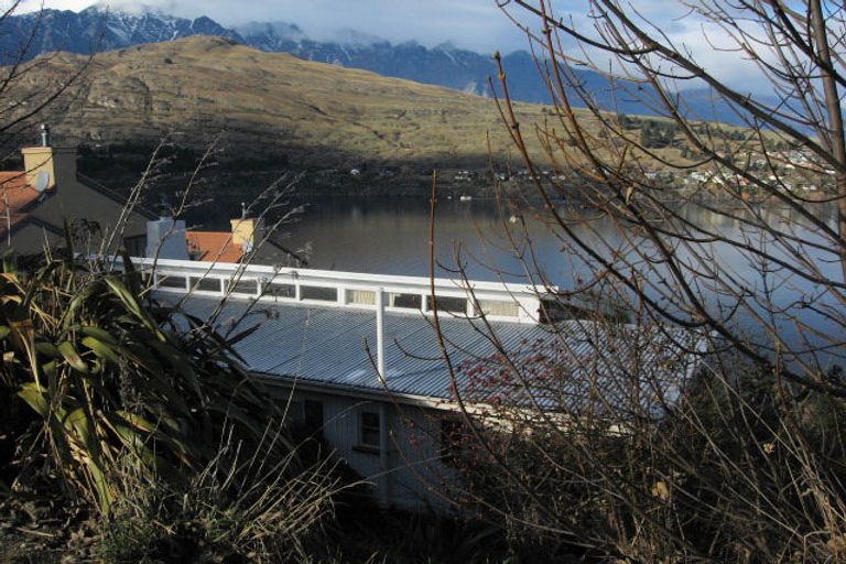 Photo of property in 18 Andrews Road, Queenstown, 9300