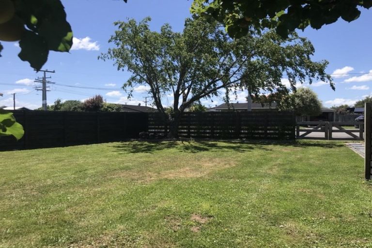 Photo of property in 2 Daniel Street, Martinborough, 5711