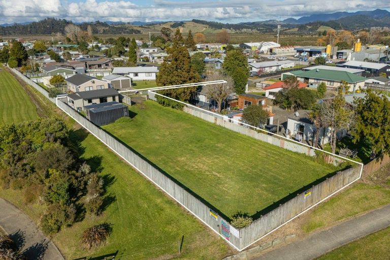 Photo of property in 15 Moewai Park Road, Whitianga, 3510
