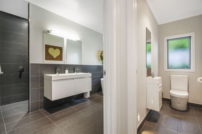 Photo of property in 16 Bree Place, Flagstaff, Hamilton, 3210