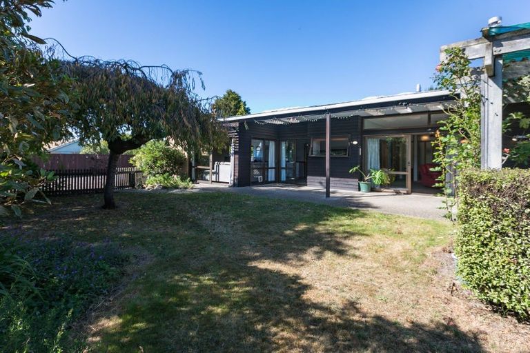 Photo of property in 17d Holyrood Terrace, Waipukurau, 4200