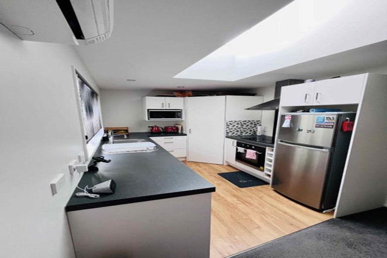 Photo of property in 18b Tamar Street, Island Bay, Wellington, 6023