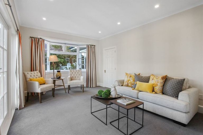 Photo of property in 43 Colombo Street, Cashmere, Christchurch, 8022