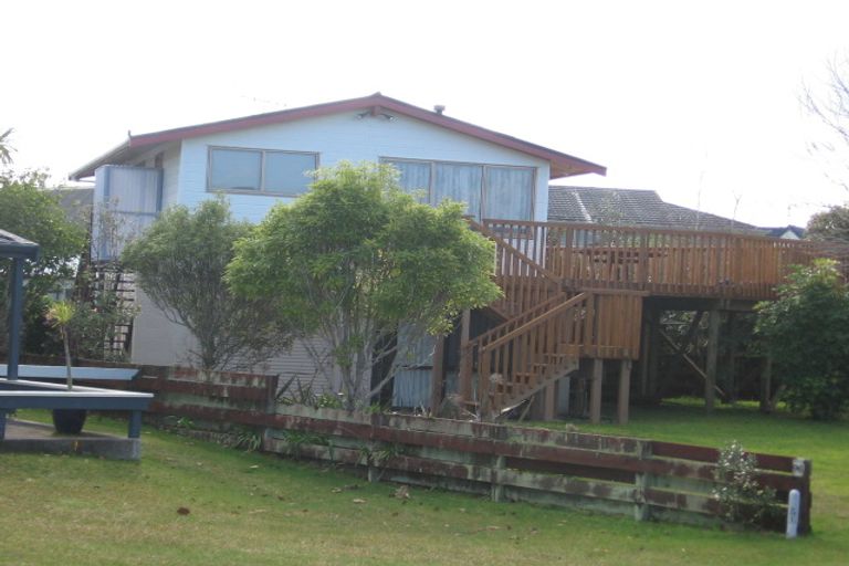 Photo of property in 21 Lowe Park Lane, Pauanui, Hikuai, 3579