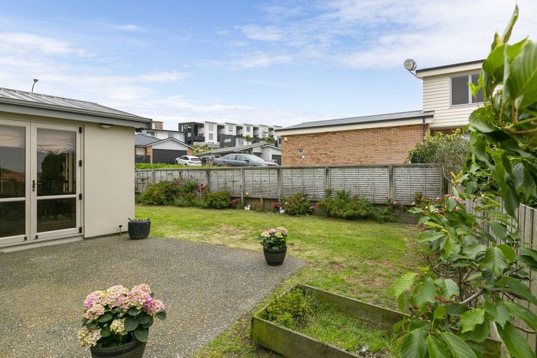 Photo of property in 86 Kentwood Drive, Woodridge, Wellington, 6037