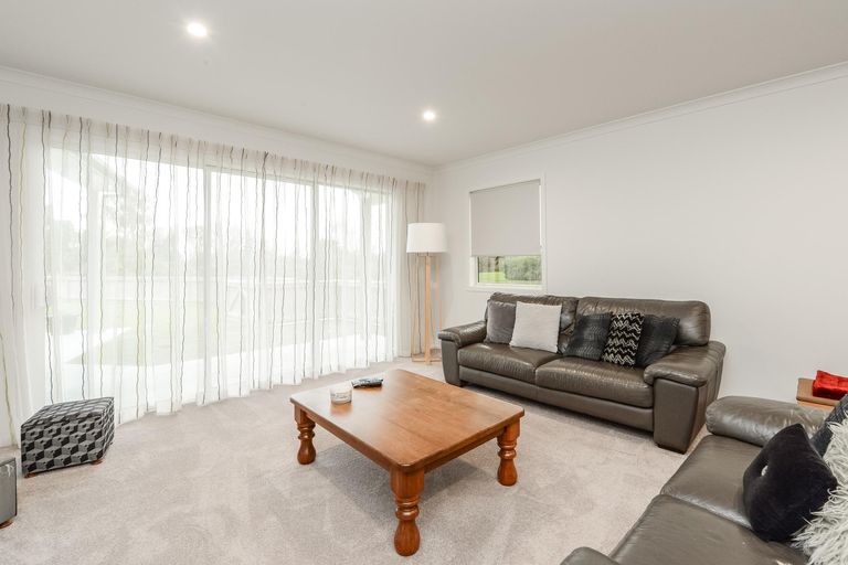 Photo of property in 27 Holmwood Park Drive, Morrinsville, 3300