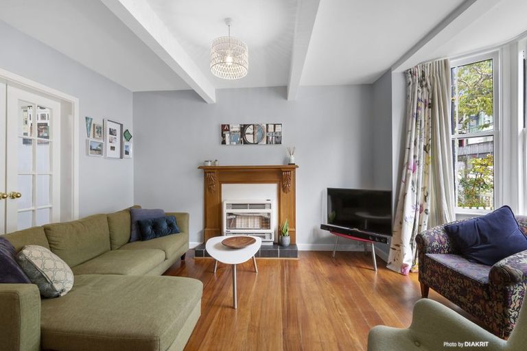 Photo of property in 265 Tinakori Road, Thorndon, Wellington, 6011