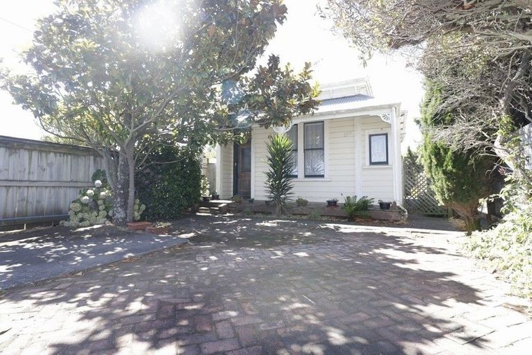 Photo of property in 224 Heads Road, Gonville, Whanganui, 4501