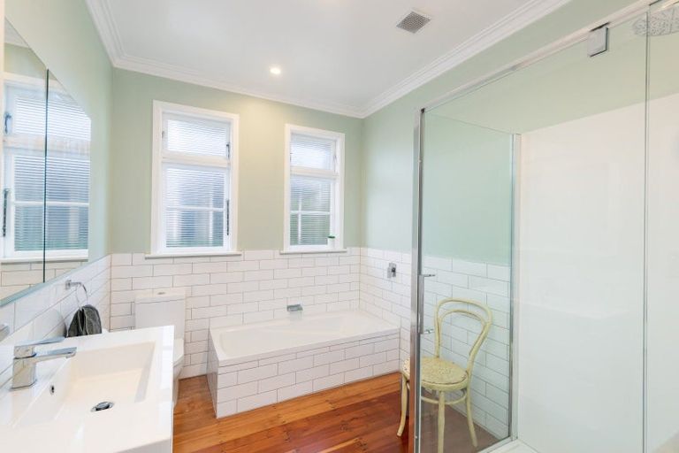 Photo of property in 60 Pine Avenue, Ebdentown, Upper Hutt, 5018