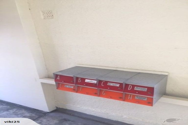 Photo of property in Nissen Court, 11d Hawker Street, Mount Victoria, Wellington, 6011