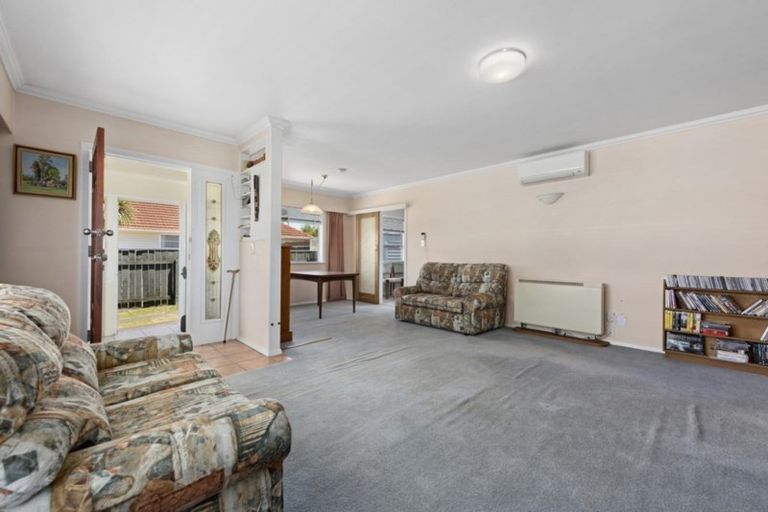 Photo of property in 1a Joseph Grove, Elderslea, Upper Hutt, 5018