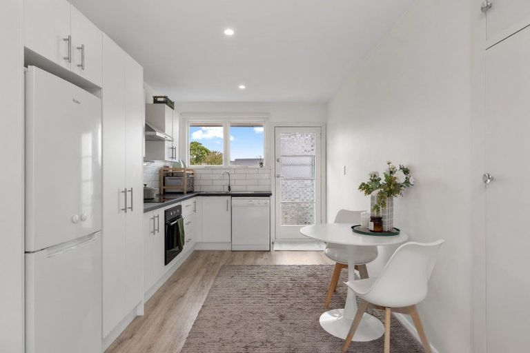 Photo of property in 1b Algidus Street, Sockburn, Christchurch, 8042