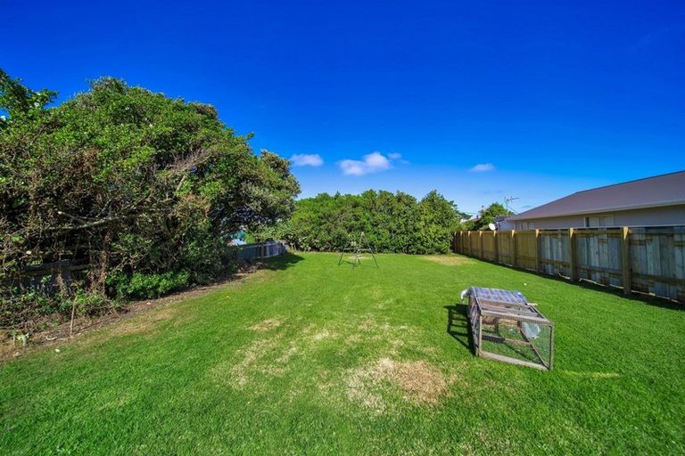 Photo of property in 5 Meredith Street, Patea, 4520