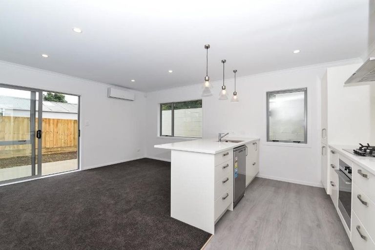 Photo of property in 4/56 Sandwich Road, Saint Andrews, Hamilton, 3200