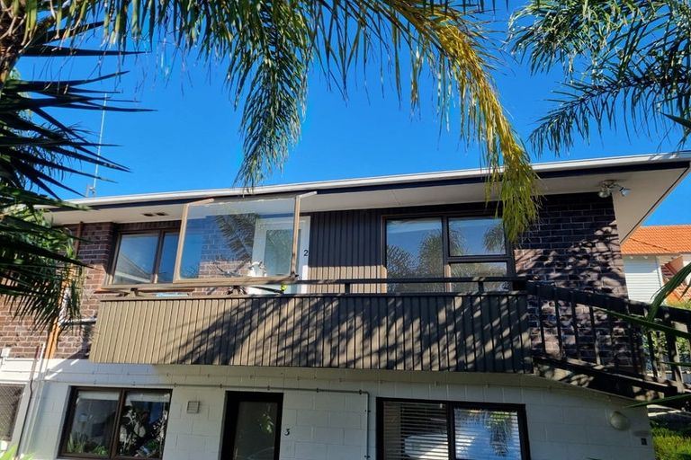 Photo of property in 2/59 Norwood Road, Bayswater, Auckland, 0622