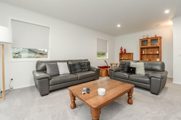 Photo of property in 27 Holmwood Park Drive, Morrinsville, 3300