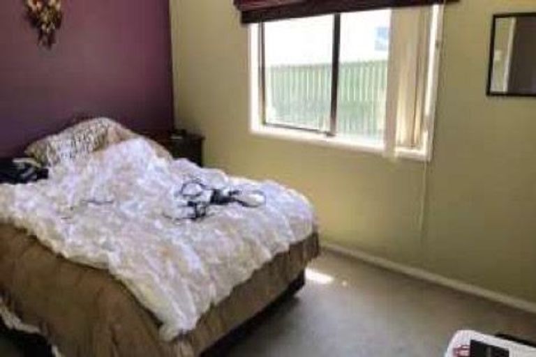 Photo of property in 15b Whitford Avenue, Mount Wellington, Auckland, 1060