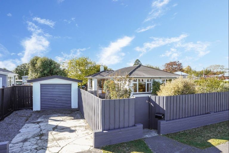 Photo of property in 60 White Street, Rangiora, 7400