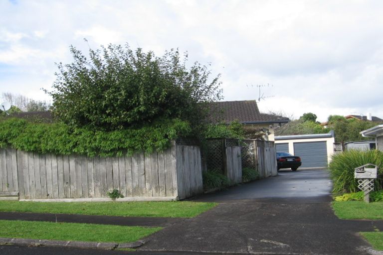 Photo of property in 7 Roadley Avenue, Sunnyhills, Auckland, 2010