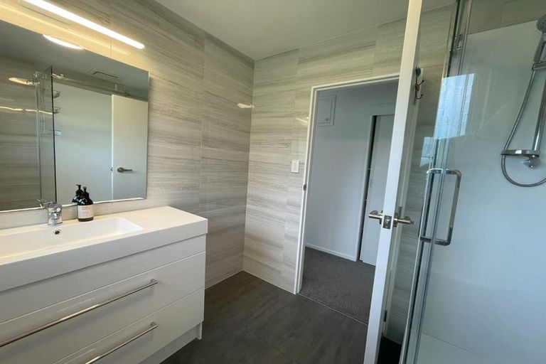 Photo of property in 18 Seaview Road, Ruakaka, 0116