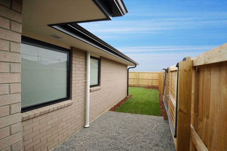 Photo of property in 31 Flint Road, Rolleston, 7614