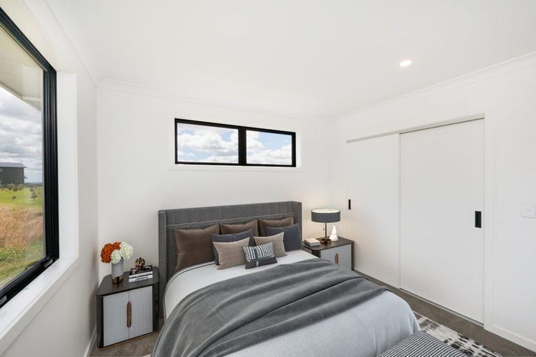 Photo of property in 132 Kingsdale Park Drive, Aokautere, Palmerston North, 4471