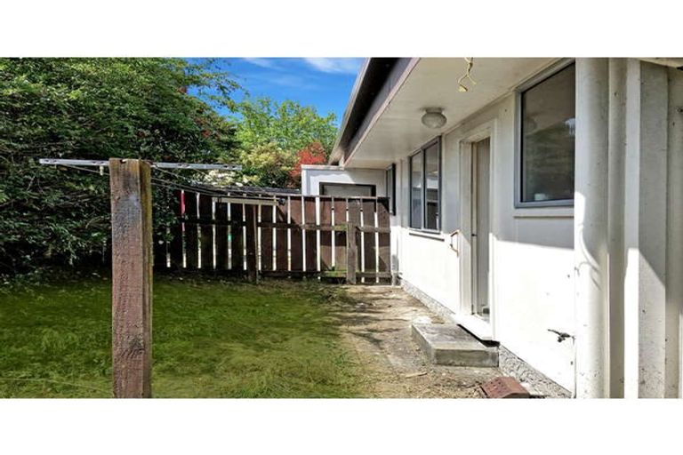 Photo of property in 13g Hereford Street, Levin, 5510